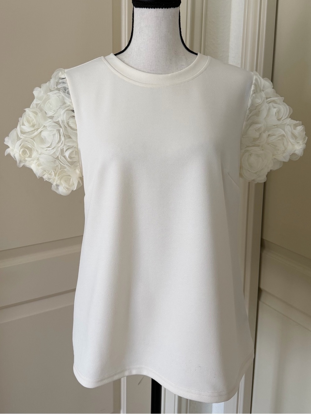 Cato Ivory Crewneck Top with Rosette Short Sleeves